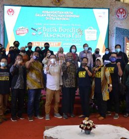 UMKM Fashion dan Aksesoris Jawa Timur Jadi Eksportir Global
