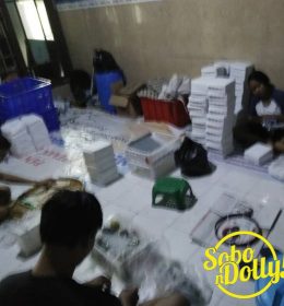 Warga Eks-lokalisasi Putat Jaya-Dolly Bekerja Sama Dalam Rangka Meningkatkan Taraf Perekonomian
